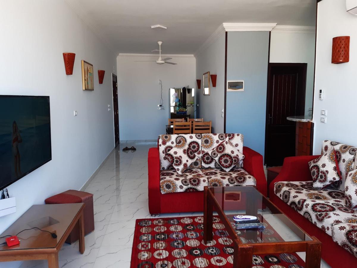 German Dolphin Apartment El Qoseir Exterior photo